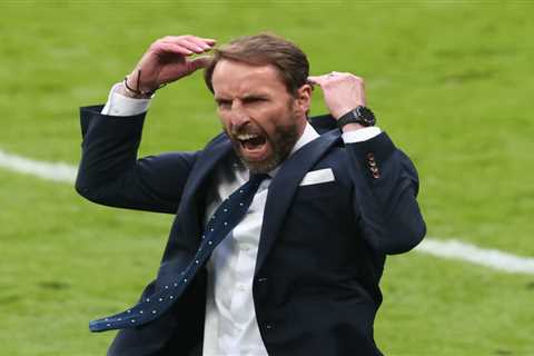 Gareth Southgate 2/1 to be knighted by the Queen in New Year Honours list after England beat..