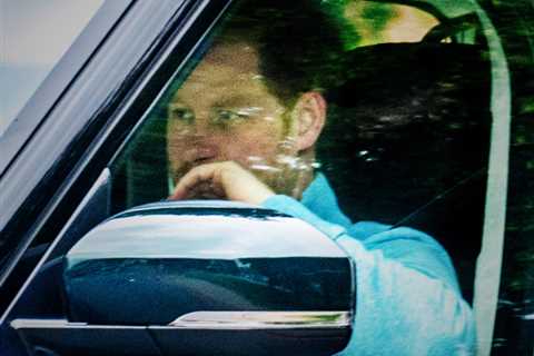 Prince Harry seen for first time since landing back in UK as he prepares for Wills showdown