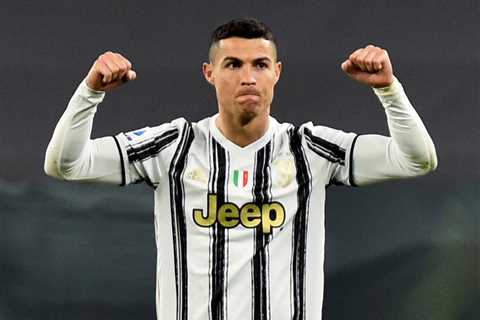 Cristiano Ronaldo ‘made available for just £25m by Juventus’ – amid Man Utd and PSG transfer..