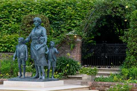 Who are the three children in the Princess Diana statue?