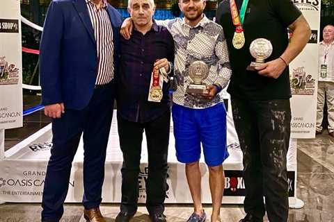 Anthony Joshua warned Oleksandr Usyk fight will be ‘even harder’ after Ukrainian trains with Vasily ..