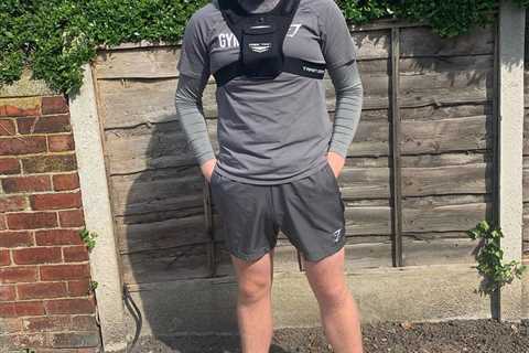 Corrie star Colson Smith wore a disguise to go jogging because he was embarrassed about his size..