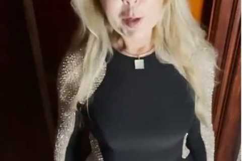 Teen Mom fans beg Farrah Abraham’s mom Debra, 63, to ‘just stop’ after she shares another ‘bizarre’ ..