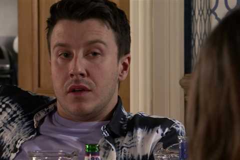 Coronation Street in horror drunk sex assault plot in streaming episodes