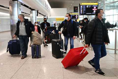 Double jabbed Brits to whizz through fast-track lanes at Heathrow to open up quarantine-free travel ..