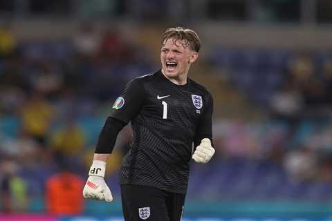 Jordan Pickford will win Euro 2020 Golden Gloves even if England lose to Denmark after Italy..