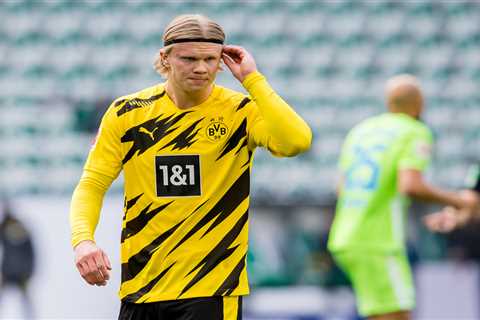 Chelsea ‘preparing £150m Erling Haaland transfer bid after positive talks with Borussia Dortmund..
