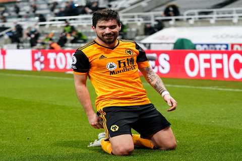 Arsenal make Ruben Neves top transfer target as Manuel Locatelli holds out on Juventus move