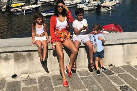 Kourtney Kardashian kids: How many children does she have?