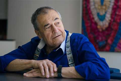Tony Podesta is plotting a comeback after weathering the Trump-Russia scandal.