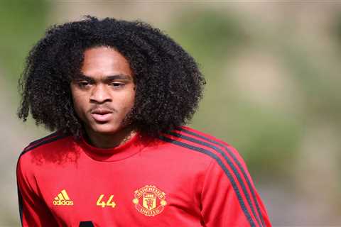 Man Utd kid Tahith Chong joins Birmingham for the season as he completes third loan transfer since..