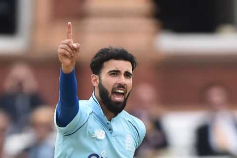 England’s stand-ins demolish Pakistan again as cut loose as Salt and Mahmood enhance claims for..