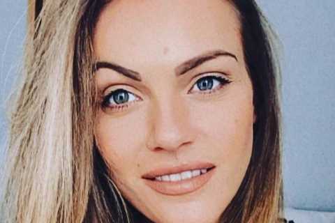 Anti-vax beauty therapist refuses to treat jabbed customers because they want to ‘follow a natural..