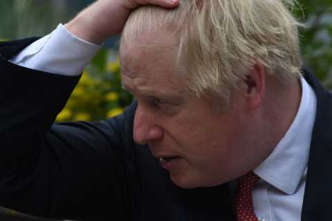 Boris Johnson urged to ‘hold firm’ on July 19 unlocking as gov says masks should still be worn..