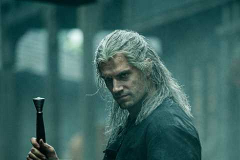 The Witcher’s Henry Cavill promises ‘plenty of man flesh’ as he strips naked for steamy shower..