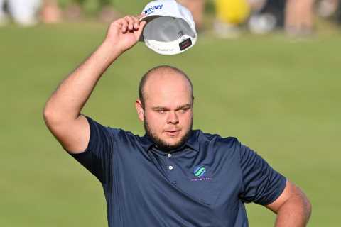 Watch English golf giant Jonathan Thomson sink hole in one at The Open as crowd roar 6ft 9ins star