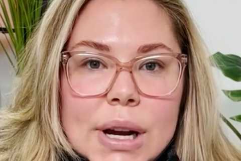 Teen Mom Kailyn Lowry accused of ‘animal abuse’ for allowing son Isaac, 11, to pose with monkey on..