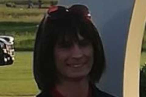 Transgender golfer ‘suffers vile abuse’ while giving lessons at The Open and forced to leave as..