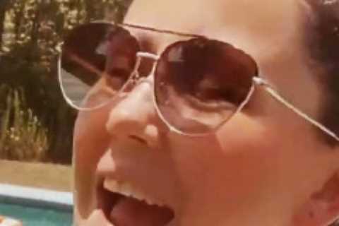 Teen Mom Jenelle Evans supports Britney Spears as she dances and sings to the pop star’s hits in..
