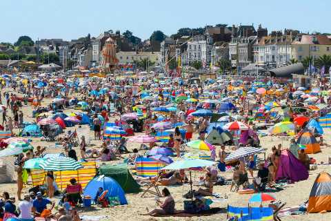 Freedom Day will see Brits down 10m pints in 33C sunshine as heatwave continues
