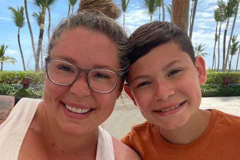 Teen Mom fans shocked by photo of Kailyn Lowry and oldest son Isaac, 11, looking like ‘twins’ as he ..