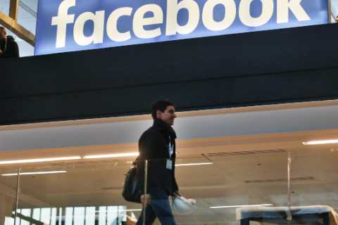 Facebook Tells Biden: ‘Facebook Is Not the Reason’ Vaccination Goal Was Missed