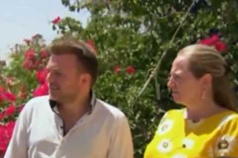 A Place in the Sun’s Scarlette Douglas throws head in her hands as couple bluntly cut viewing short