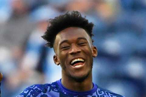 Callum Hudson-Odoi STAYING at Chelsea to fight for future KOing potential Kingsley Coman transfer..