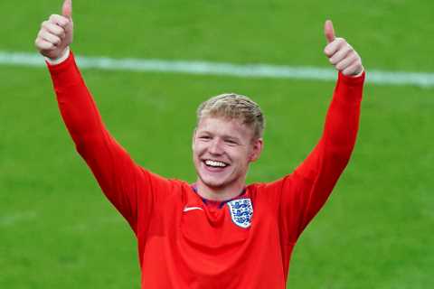 Arsenal line up £30m Aaron Ramsdale transfer bid after twice failing in offers to land Sheffield..