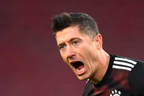 Robert Lewandowski ‘interested’ in Chelsea contract offer after Bayern sensation’s agent holds..