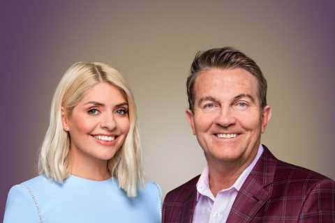 Holly Willoughby says she keeps new TV husband Bradley Walsh ‘in check’ after leaving Phillip..