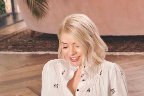 Holly Willoughby shows off her legs in denim shorts as she models M&amp;S summer collection