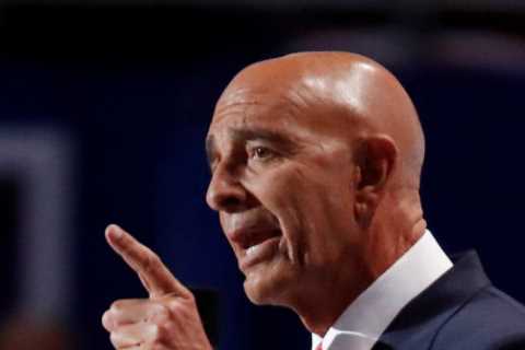 Thomas Barrack, Trump’s friend and fund-raiser, is freed on $250 million bond.