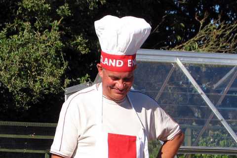 Footie fans gave economy mini boom as they splashed out on booze &amp; burgers during Euros