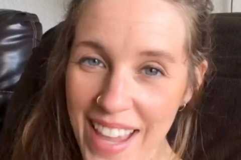 Jill Duggar admits she’s considering getting dreadlocks as she wants to ‘try something different’..