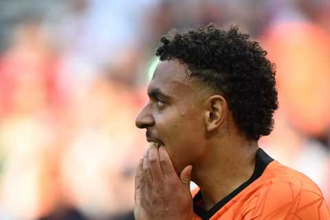 Chelsea in Haaland transfer boost as Dortmund ‘sign’ PSV striker Malen as replacement for Norwegian ..