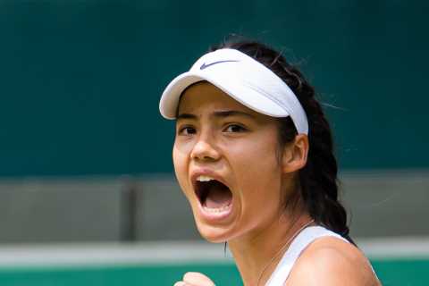 Tennis prodigy Emma Raducanu ‘has grown close to singer and Strictly star HRVY’