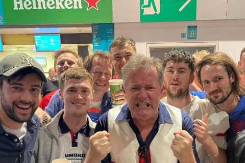 Double-jabbed Piers Morgan was bed-bound for a WEEK battling Covid and says vaccine may have saved..