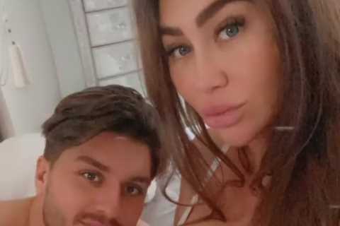 Lauren Goodger has first bath since giving birth five days also as she explains very unusual baby..
