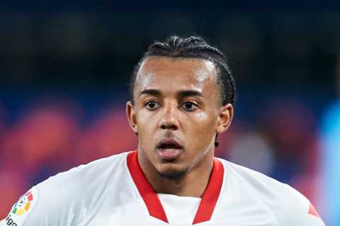 Man Utd ‘want Sevilla defender Jules Kounde transfer as well as Raphael Varane’ in bid to bolster..