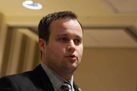 Josh Duggar demands to see government’s evidence in child pornography case and slams police’s..