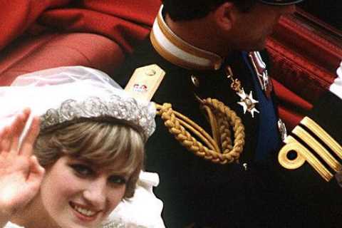 Princess Diana had a secret message hidden on the heel of her wedding shoes &amp; it’s very sweet