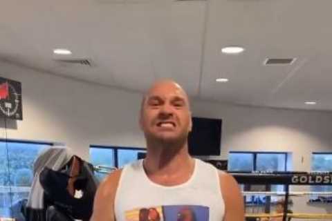 Tyson Fury looks to have got over Covid as he ramps up training with weights session ahead of..