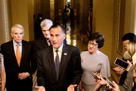 $1 Trillion Infrastructure Deal Scales Senate Hurdle With Bipartisan Vote