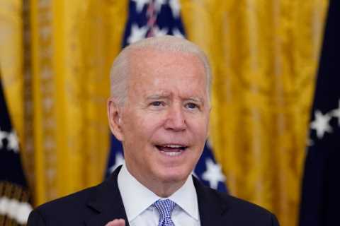 Biden pushes $100 payment to Covid vaccine recipients as he orders federal workers MUST be jabbed..