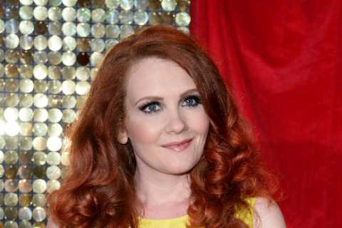 Coronation Street’s Jennie McAlpine reveals how she dropped three dress sizes telling fans ‘it’s..