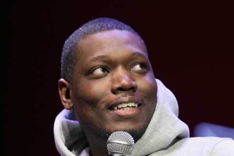 Michael Che slammed for mocking Simone Biles’ Olympics exit as SNL comedian says ‘I wanna make fun..