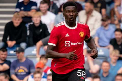 Man Utd youngster Di’Shon Bernard, 20, signs new contract at Old Trafford before completing Hull..