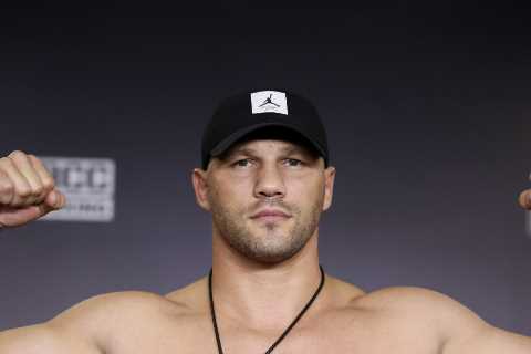 Deontay Wilder’s ‘legs are weak’ and he ‘isn’t firm on his feet’ says Russian boxer who KO’d him 13 ..