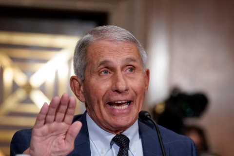 Dr. Fauci warns Delta surge will send Covid cases soaring to more than 200k a DAY before plummeting ..